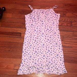 Women’s dress from ROMWE it’s a blue floral dress with a blue over jacket.